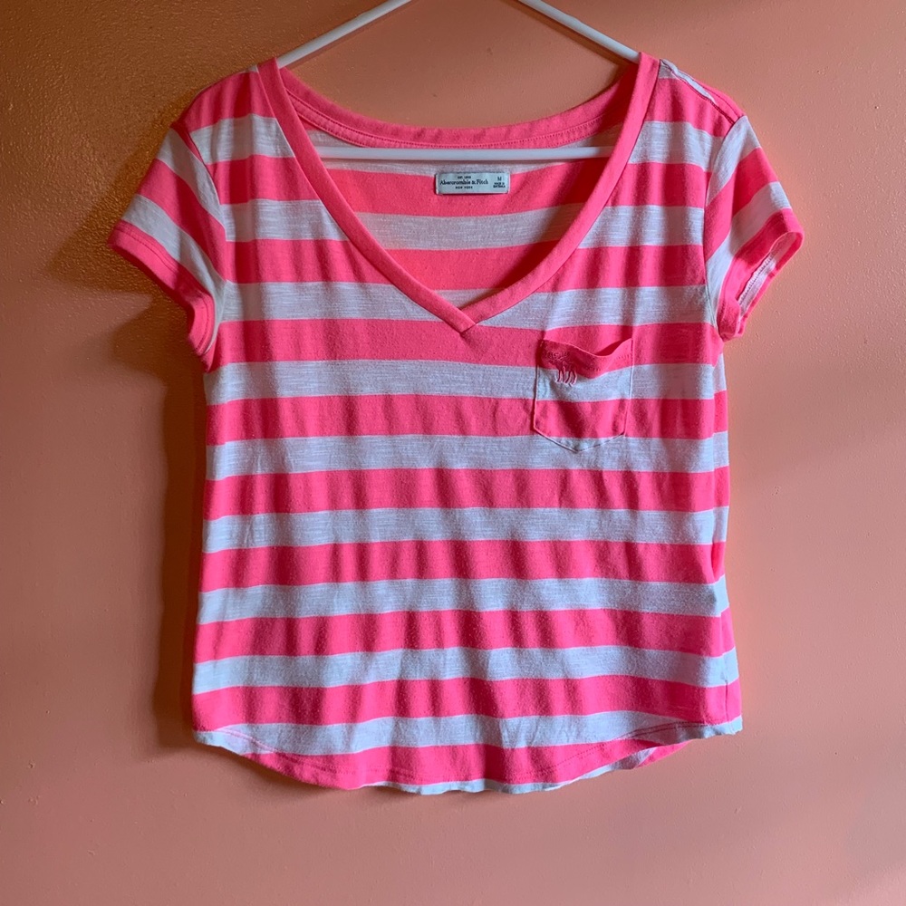 Abercrombie pink & white v-neck striped t-shirt